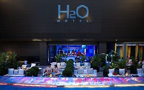 H2O Hotel